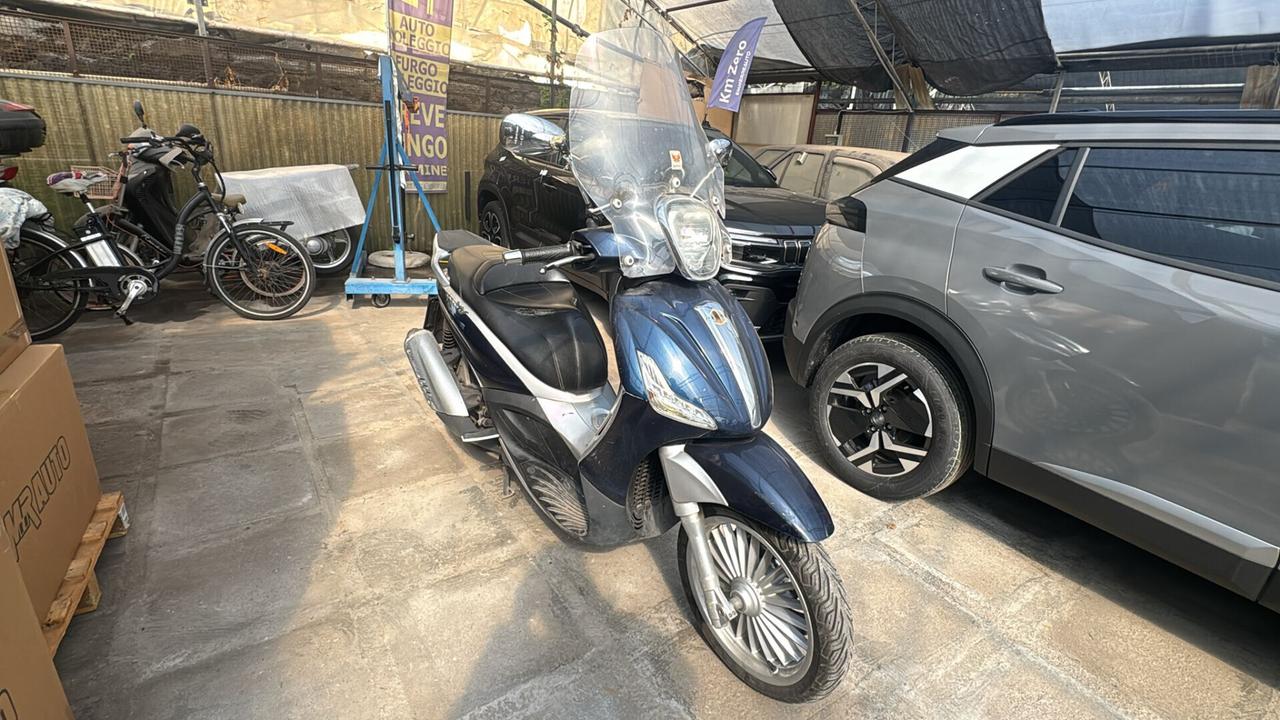 Piaggio Beverly 300 del 2014 USATO