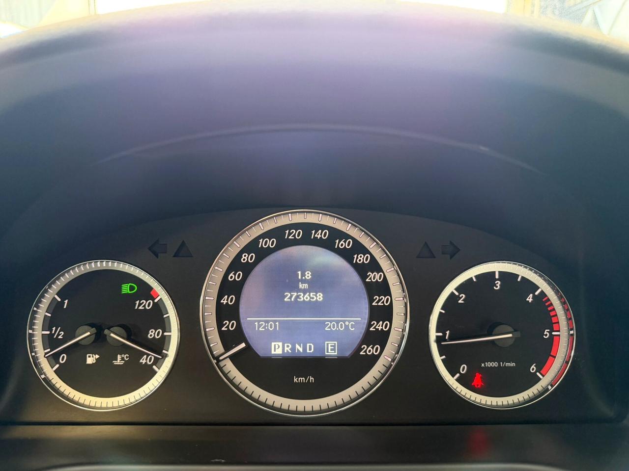 Mercedes-benz C 220 CDI BlueEFFICIENCY Avantgarde