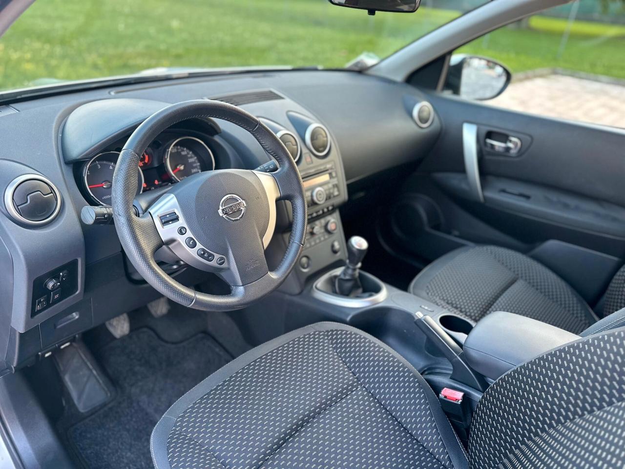 Nissan Qashqai 2.0 dCi DPF Tekna