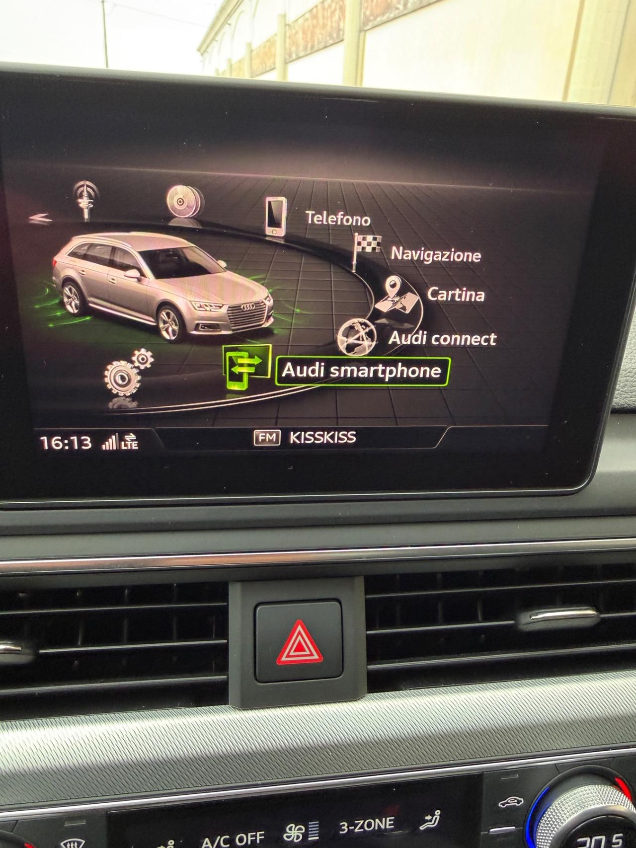 Audi A4 Avant 2.0 TFSI ultra S tronic line edition