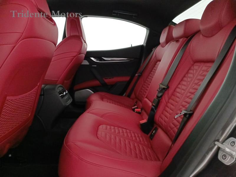 Maserati Ghibli 3.8 V8 Trofeo RWD Auto