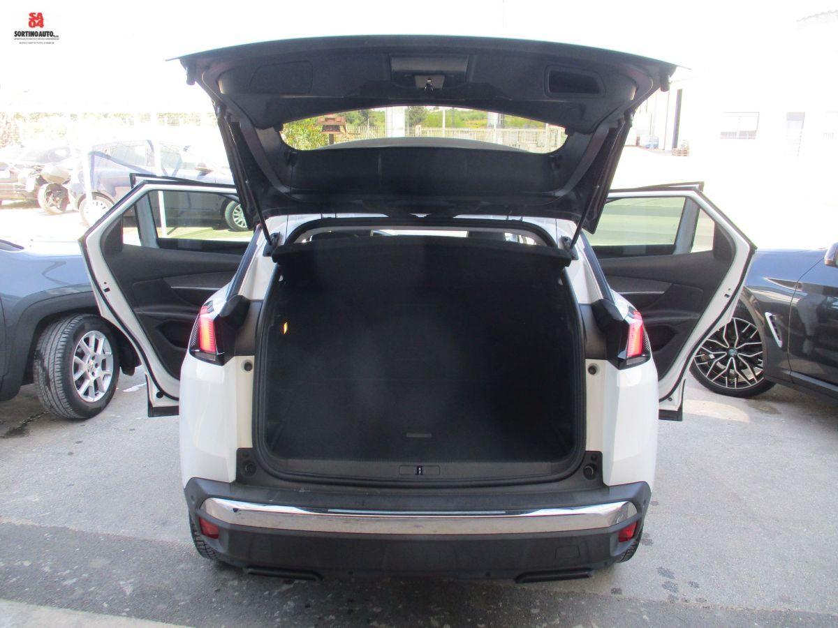 PEUGEOT 3008 BlueHDi 130 S&S Allure-2019