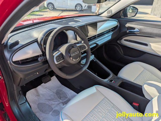 FIAT 600 Hybrid 110 CV DCT MHEV La Prima II ** KMO **