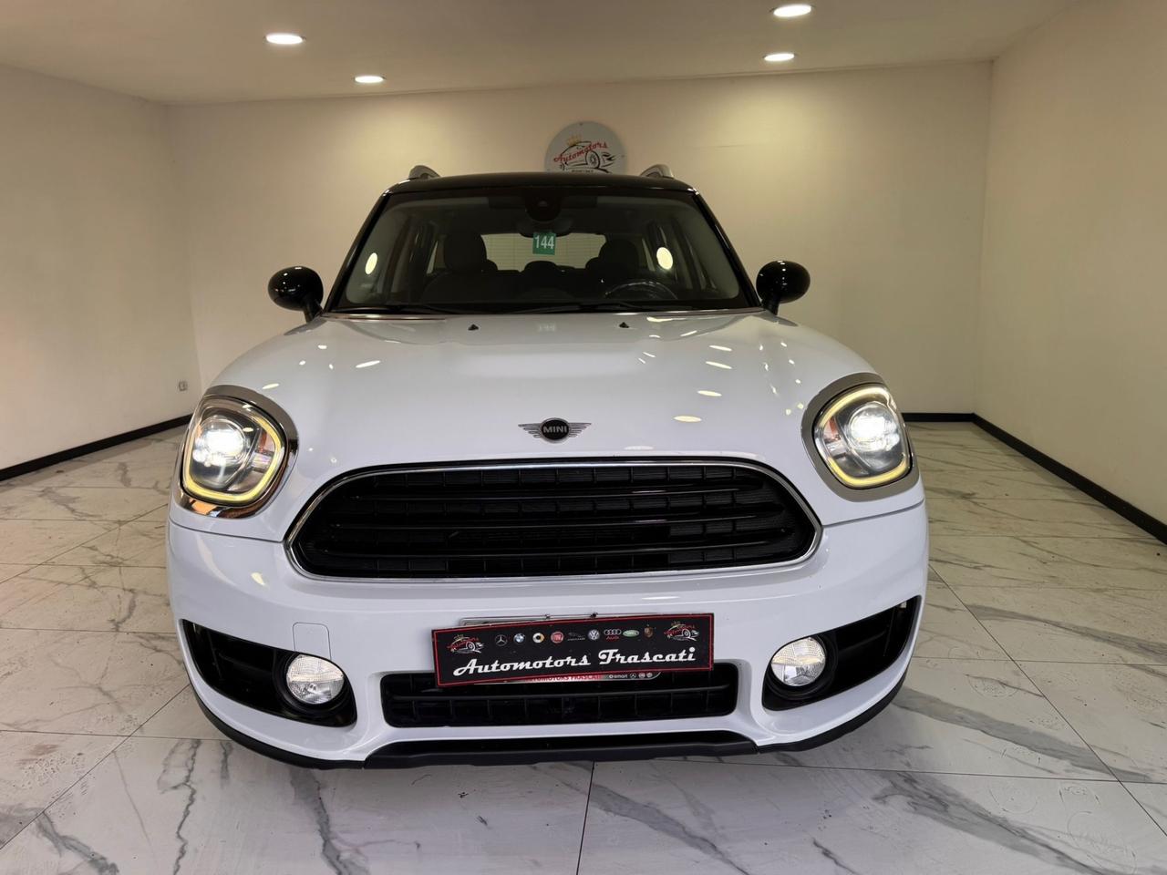 Mini Cooper D Countryman 2.0-2019-garantita