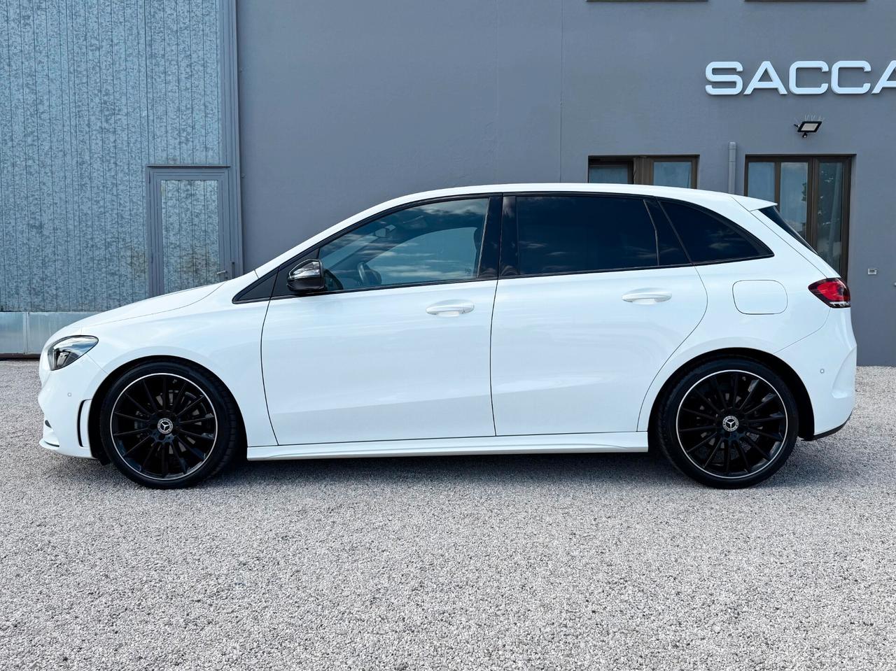 Mercedes B 180 d Premium AMG Night | PREZZO REALE