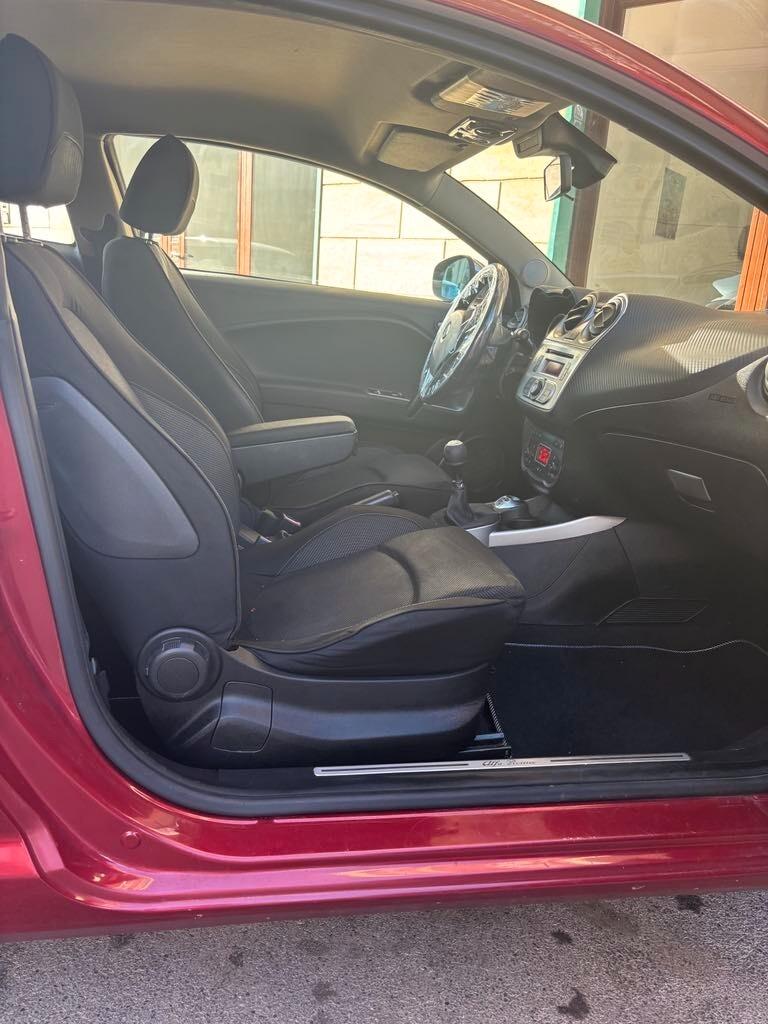 Alfa Romeo MiTo 1.3 JTDm-2 95 CV S&S Distinctive