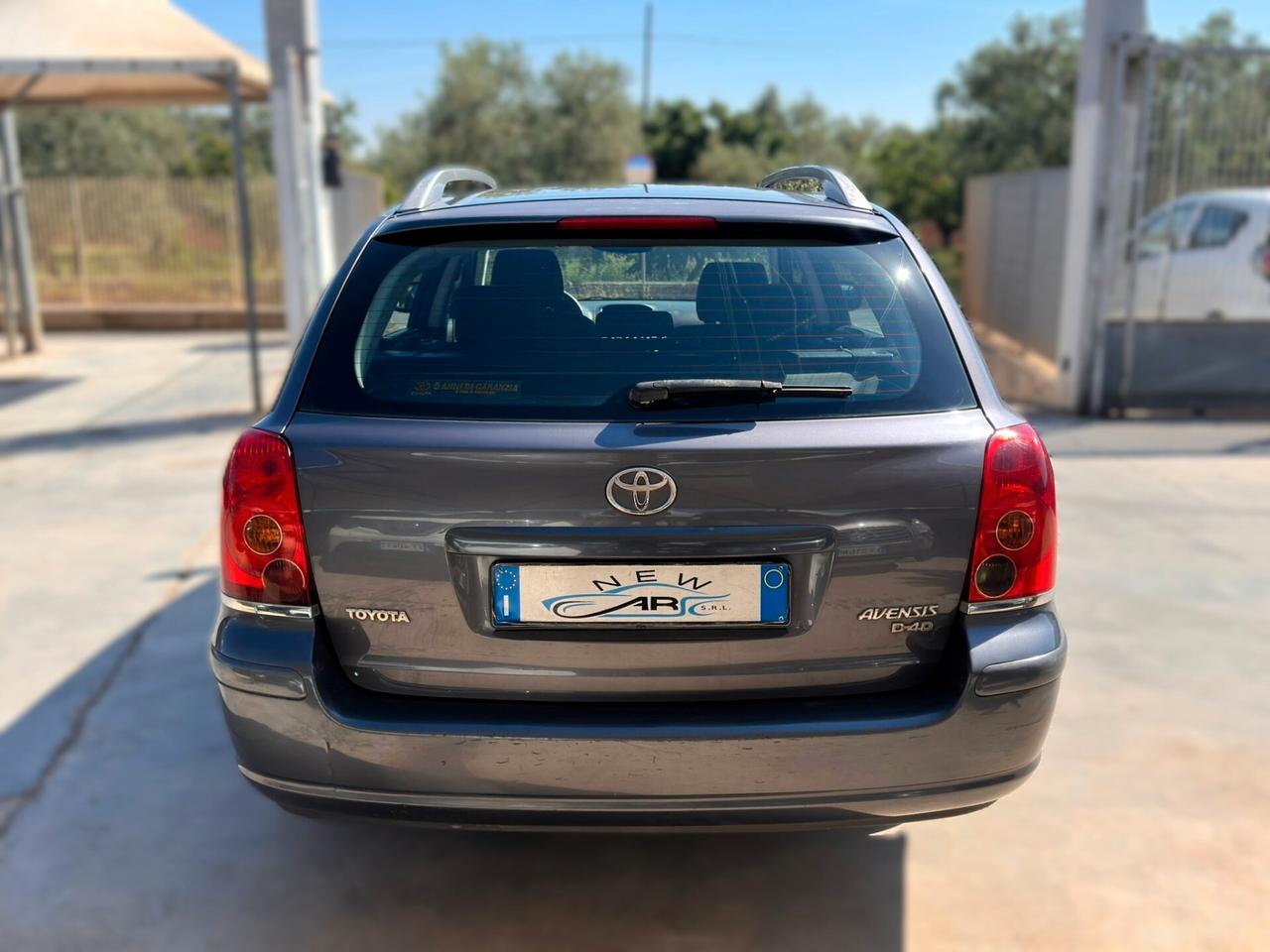 Toyota Avensis 2.0 D-4D 16V Station Wagon