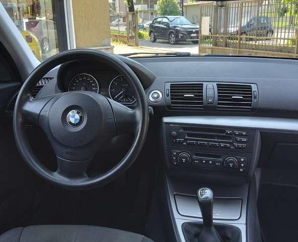 BMW 116 i 6m 5porte