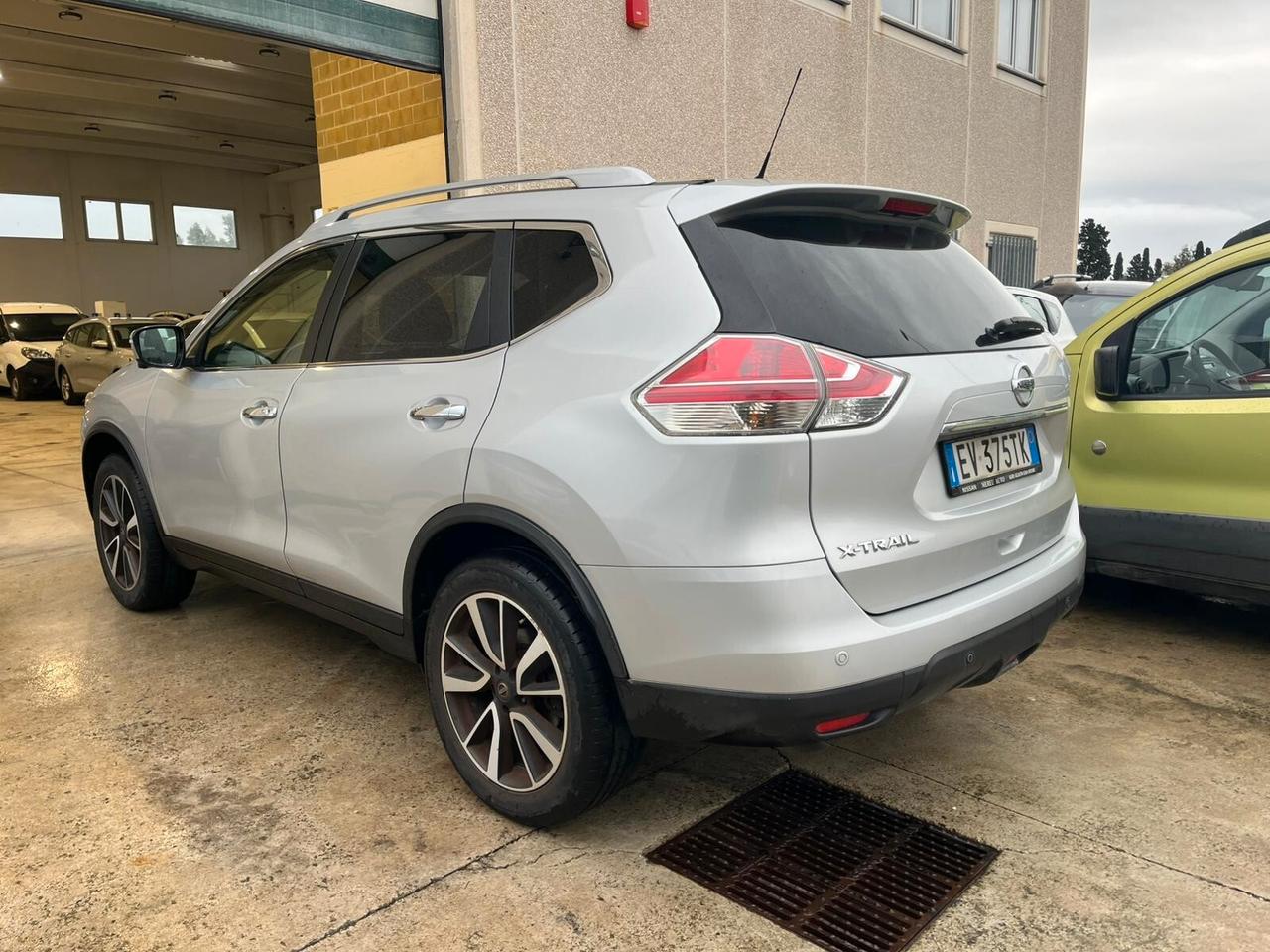 Nissan X-Trail 1.6 dCi 2WD Tekna 2014
