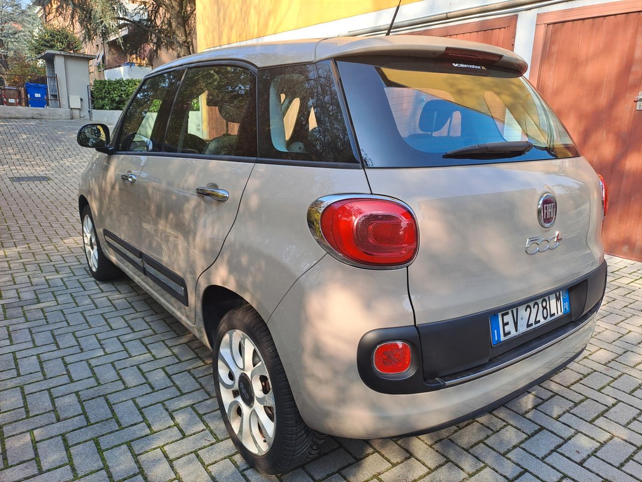 Fiat 500L 0.9 TwinAir Turbo Natural Power Pop Star