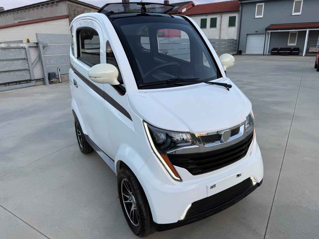 Altro Microcar elettrica X7
