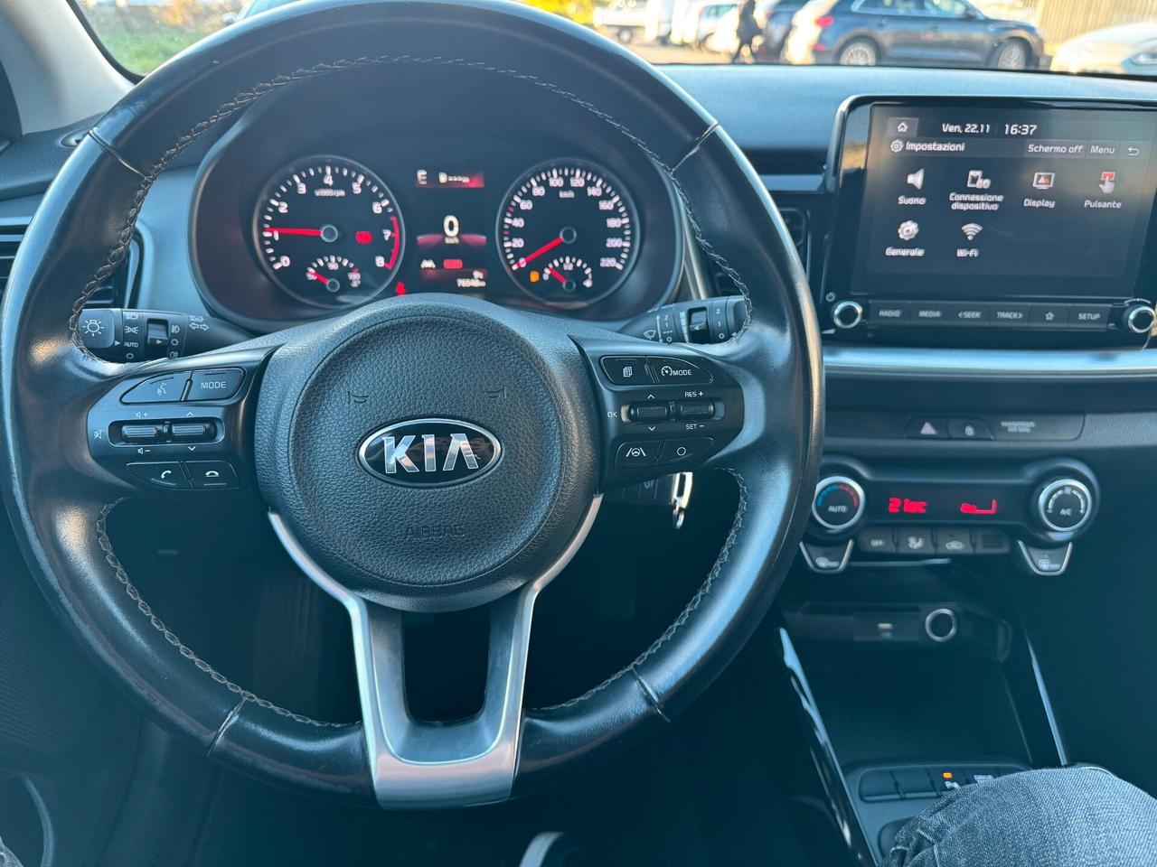 Kia Stonic 1.0 T-GDi 100 CV MHEV iMT GT Line