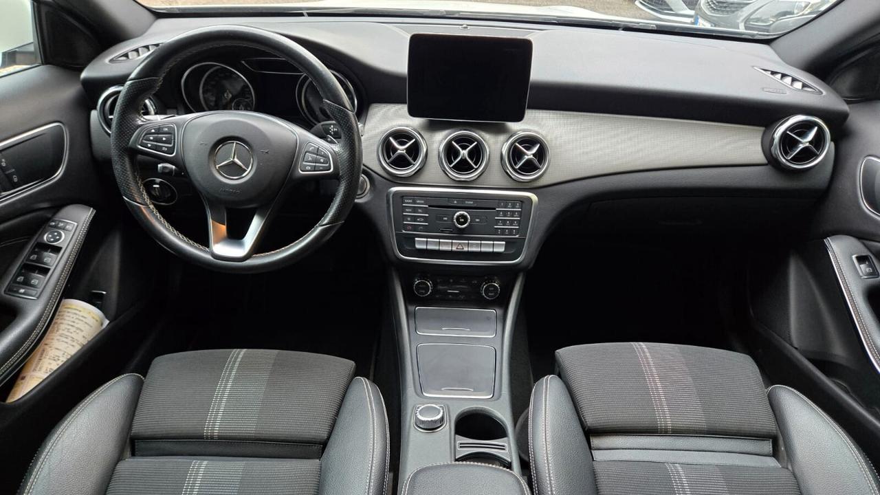 Mercedes-benz CLA 200d Automatic Premium