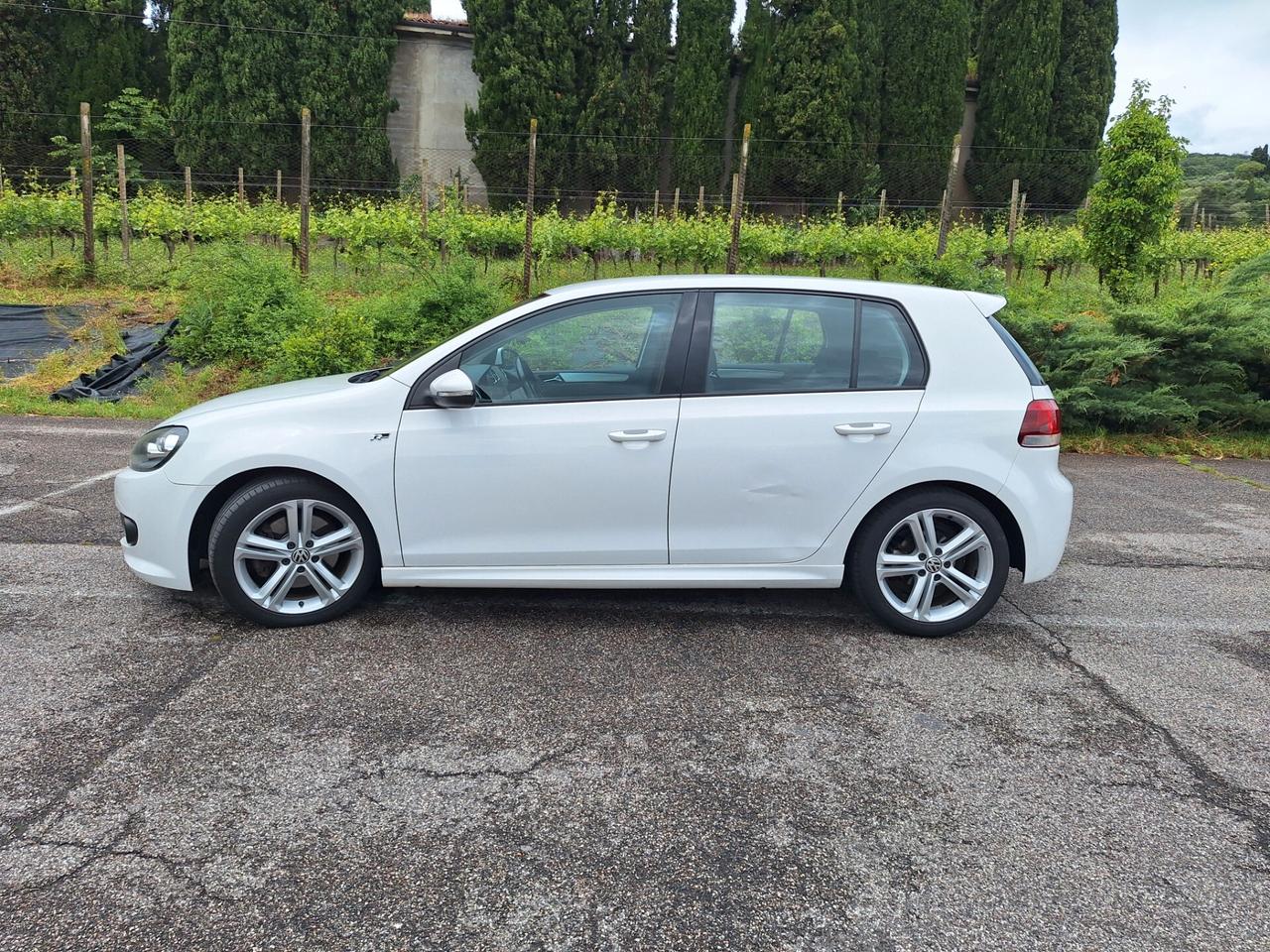 Volkswagen Golf 1.4 TSI 160CV 5p. R-Line