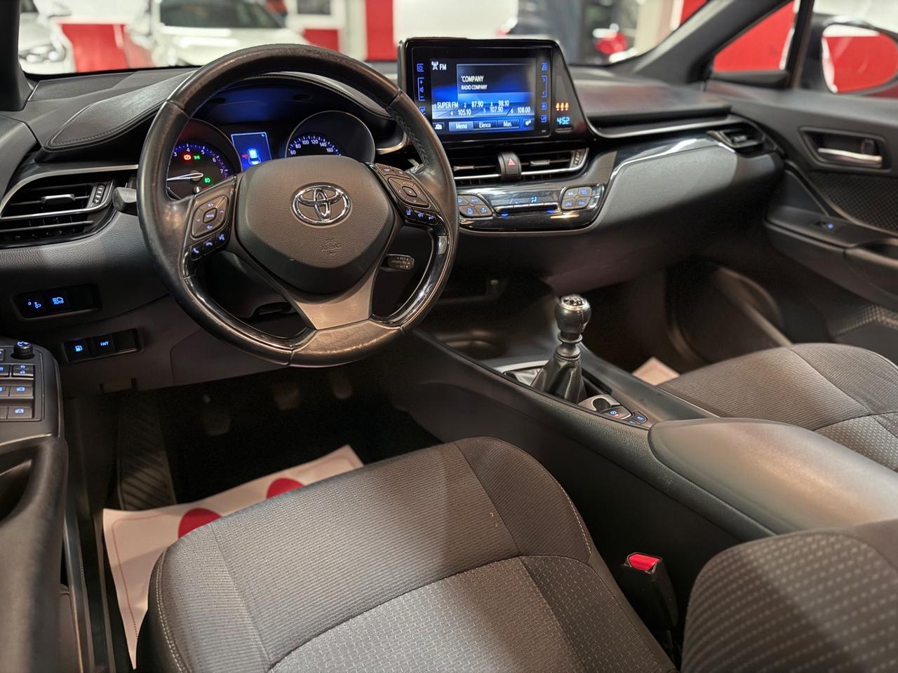 Toyota C-HR 1.2 Turbo Business
