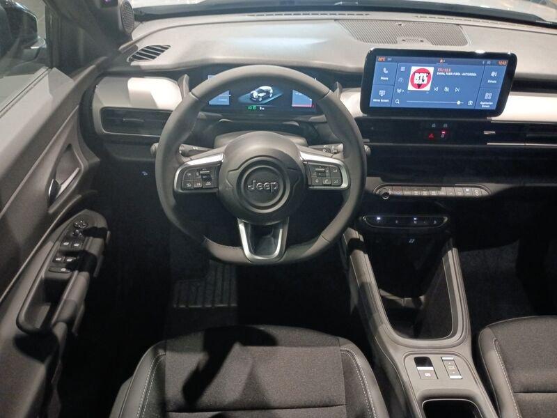 Jeep Avenger e-Hybrid 1.2 MHEV e-Hybrid Turbo Black Edition