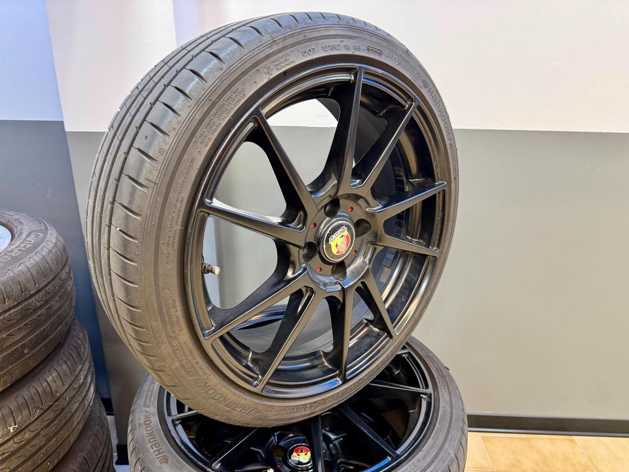 Abarth 595 1.4 Turbo 180 CV MTA Carbon-Comp.