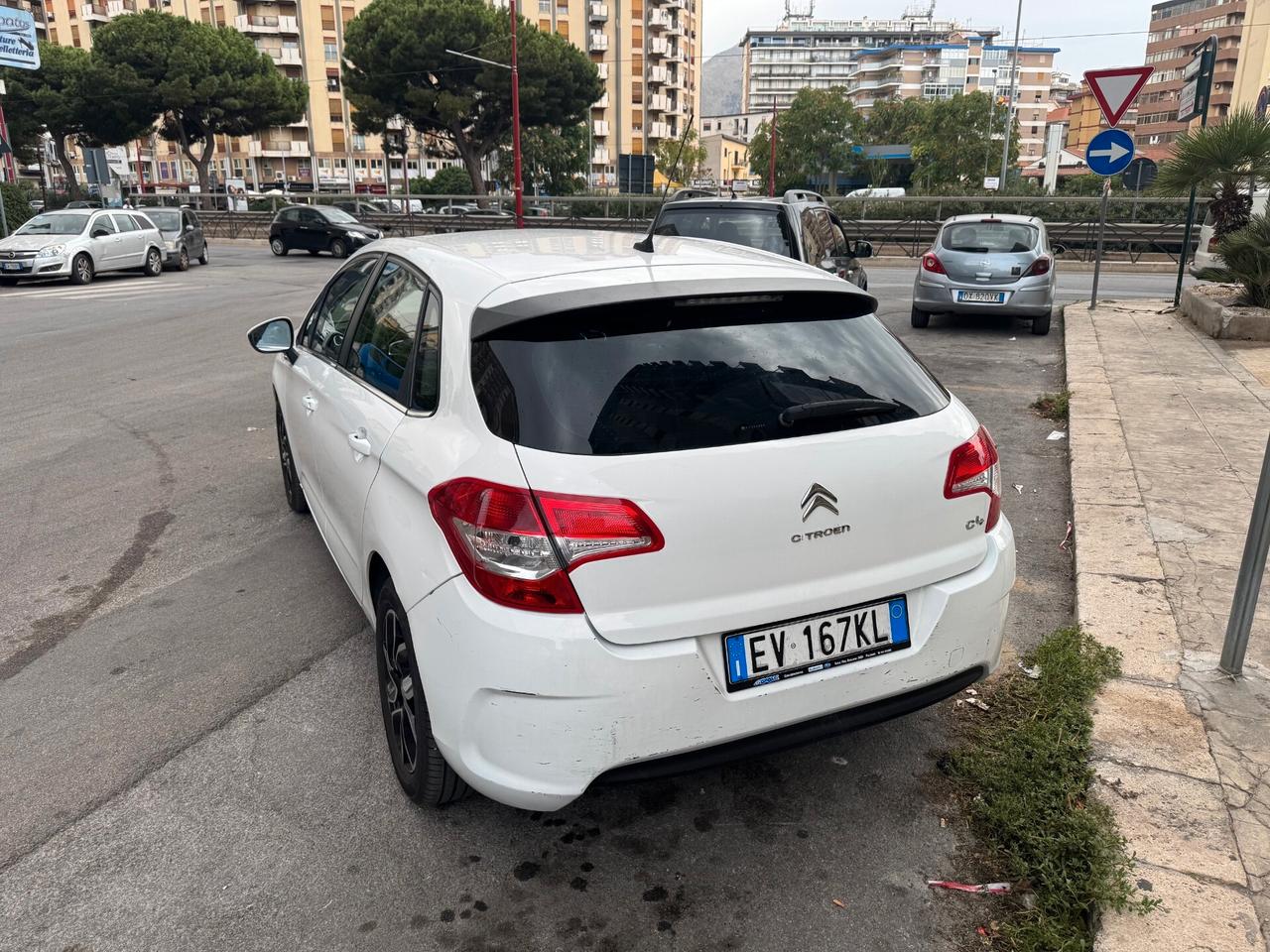 Citroen C4 1.6 HDi 90 Business