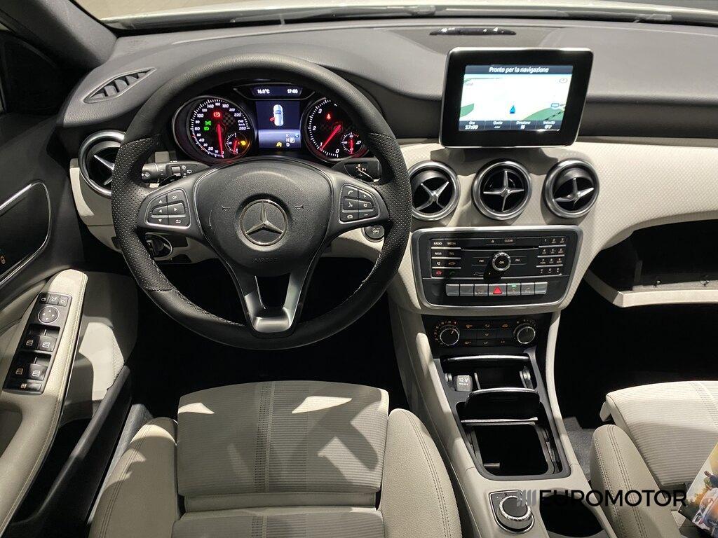 Mercedes Classe A 180 d Sport auto my16