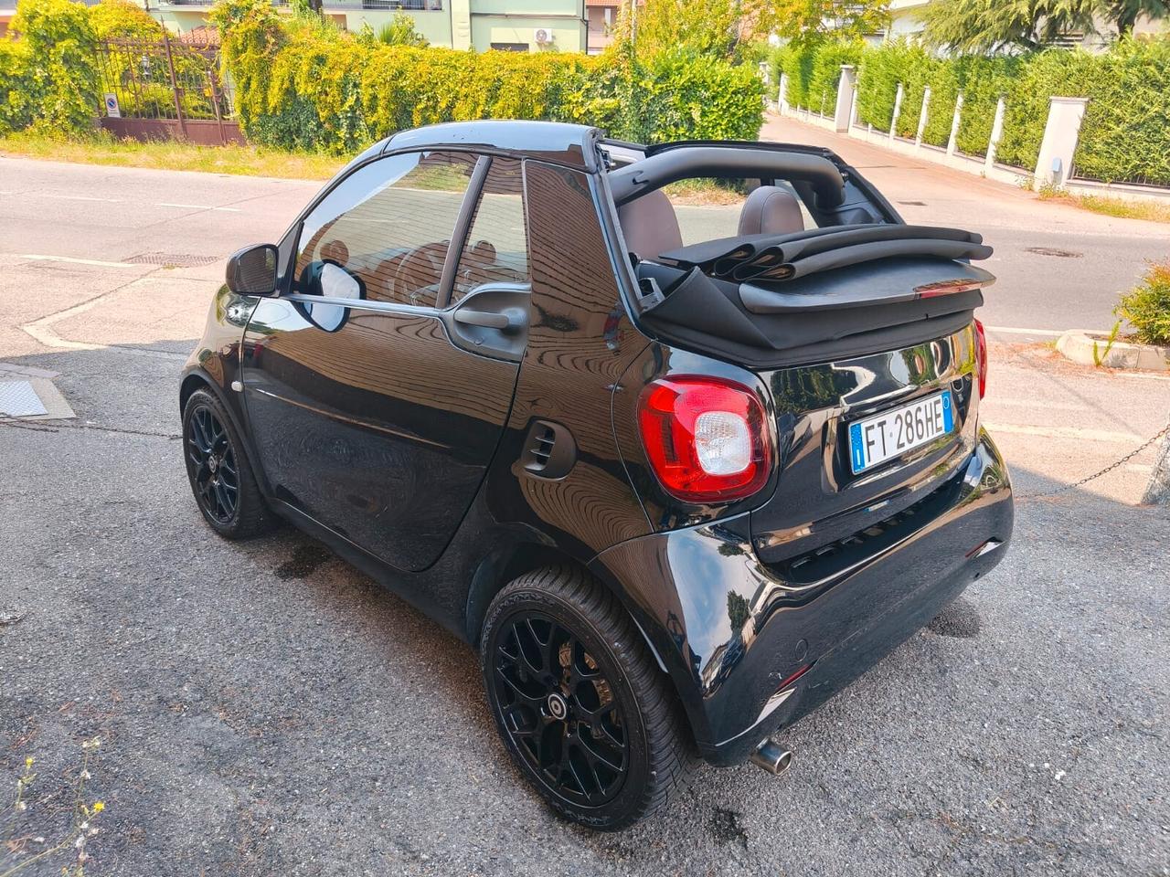 Smart ForTwo 70 1.0 twin. cabrio BRABUS Style