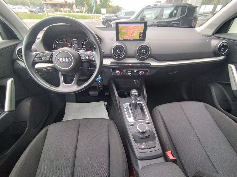 Audi Q2 35 TDI quattro S tronic Business