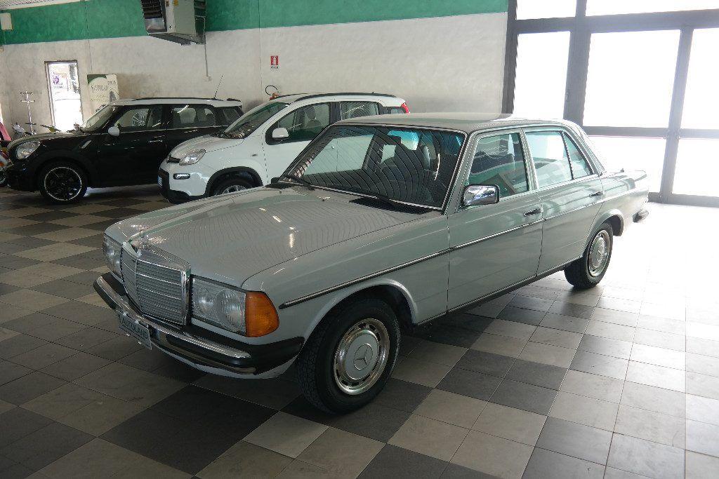 MERCEDES-BENZ 200 200*ISCRITTA ASI