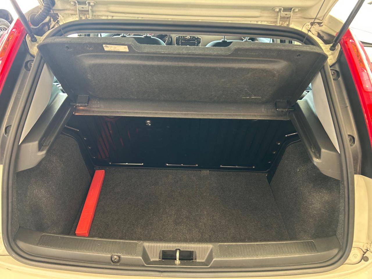 Fiat Punto - 2017 1.3 MJT II 95 CV NEOPATENTATI
