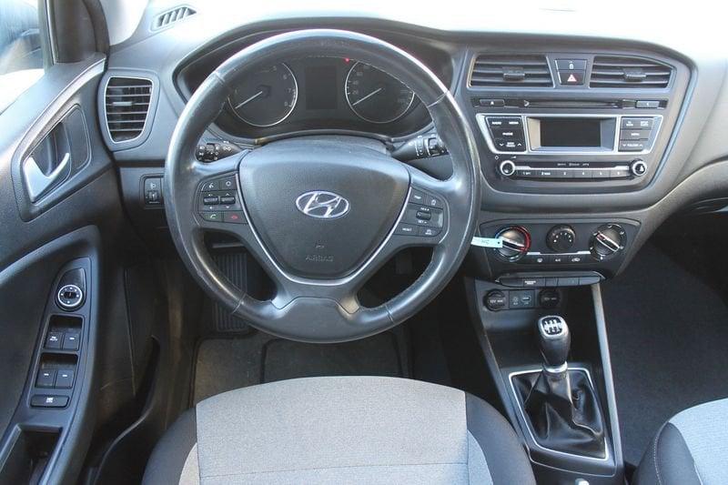 Hyundai i20 1.2 MPI 84cv Style