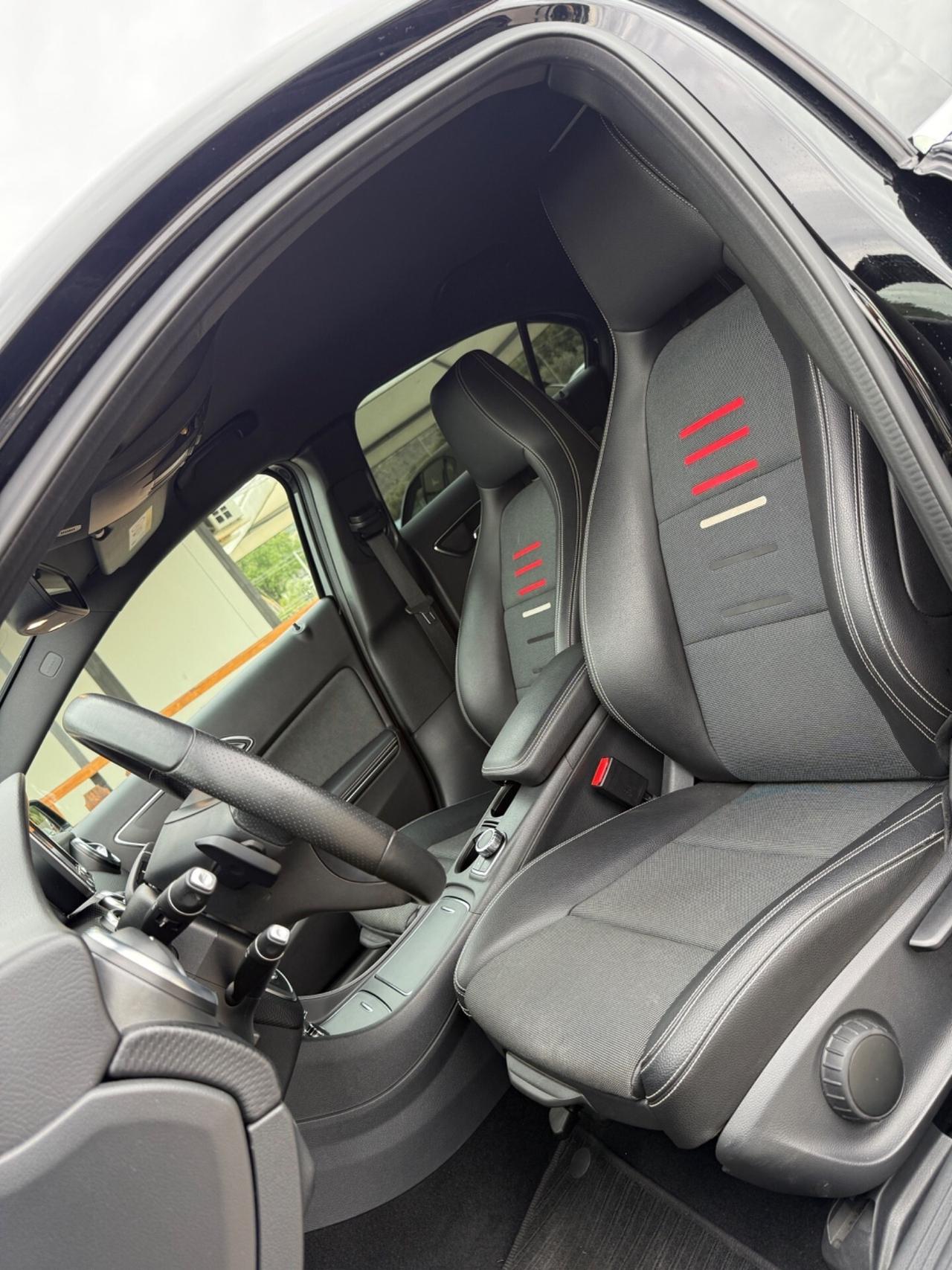 Mercedes-benz A 200 d Automatic Premium