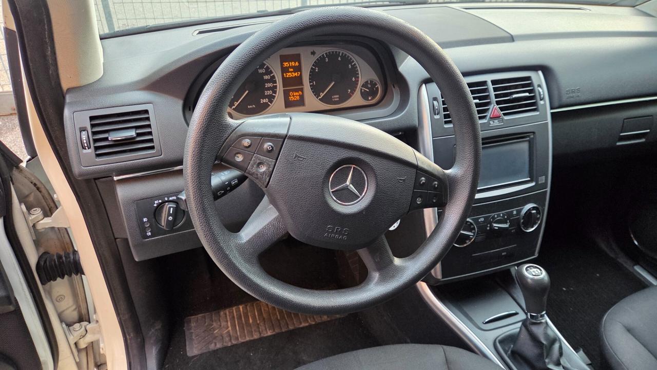 Mercedes-benz B 180 NGT BlueEFFICIENCY Executive unico proprietario