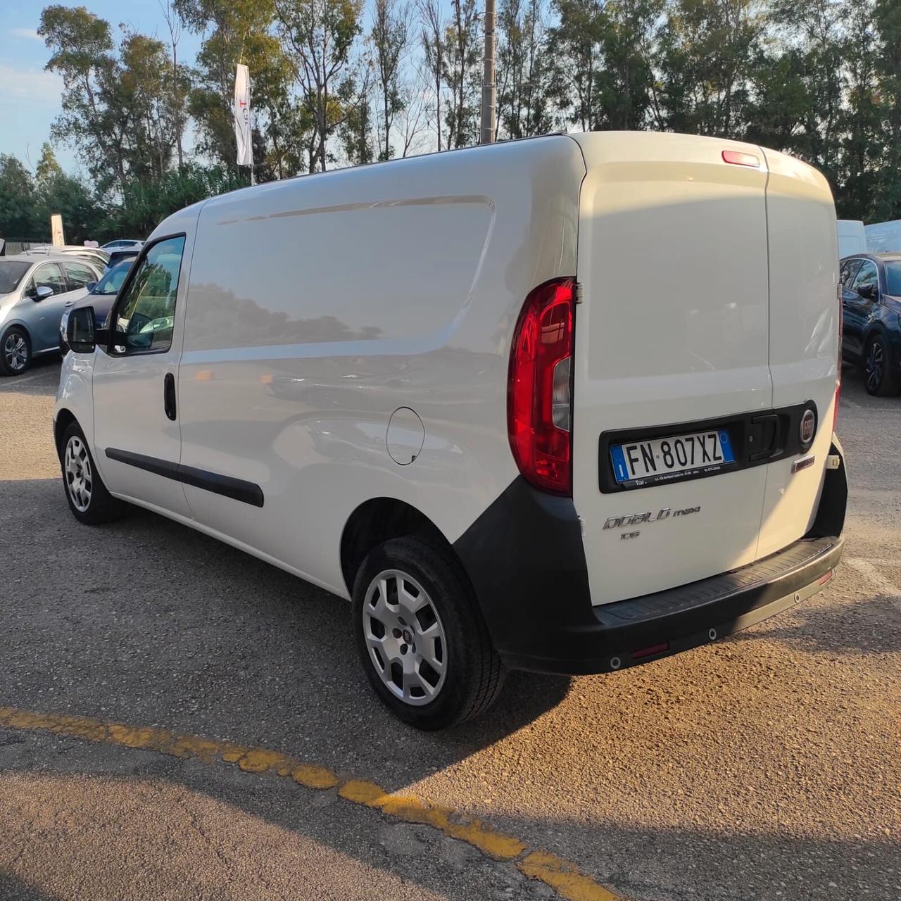 Fiat Doblo Cargo 1.6 Mtj 105cv P.L. 3 Posti Maxi Sx