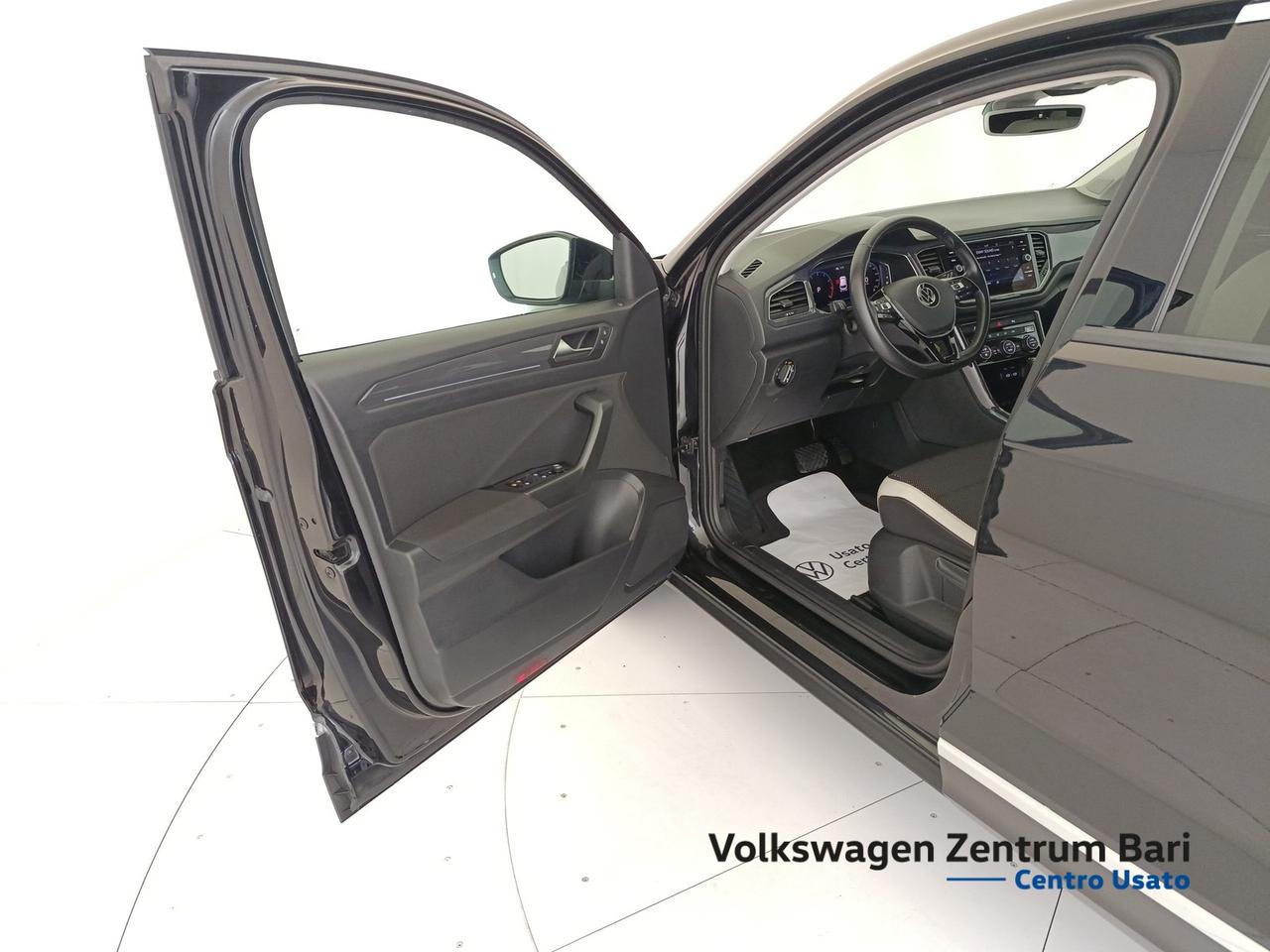 Volkswagen T-Roc 1.5 tsi advanced dsg
