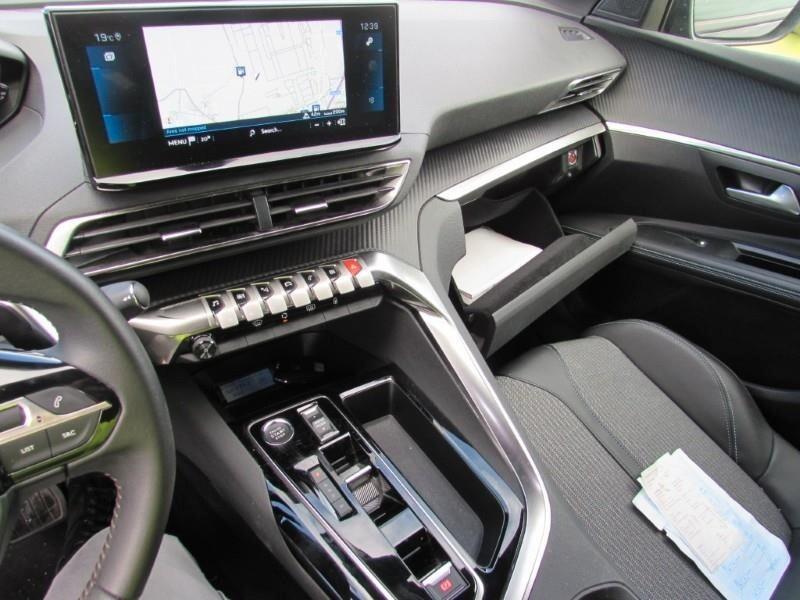 PEUGEOT 5008 1.5 BLUEHDI 131CV EAT8 SeS 7POSTI ALLURE PACK ( FARI LED - I-COCKPIT - CRUISE - NAVI - MIRROR - PDC - CERCHI 18 )
