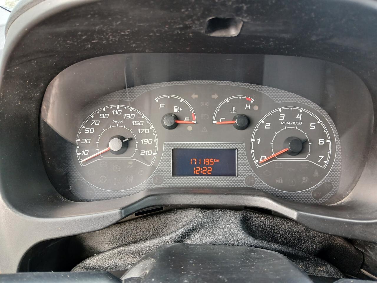 Fiat QUBO 1.3 MJT 95 CV Trekking