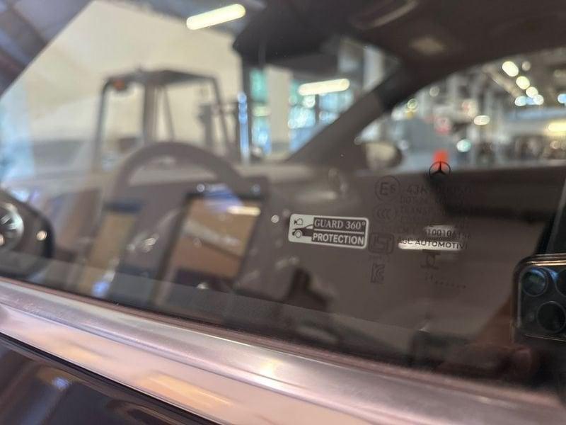 Mercedes-Benz EQA 300 AMG Line Advanced 4matic KM0