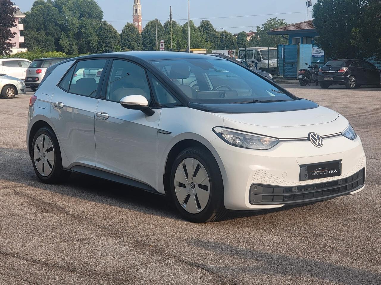 Volkswagen ID.3 ID.3 Life UNIPRO 27.000 KM