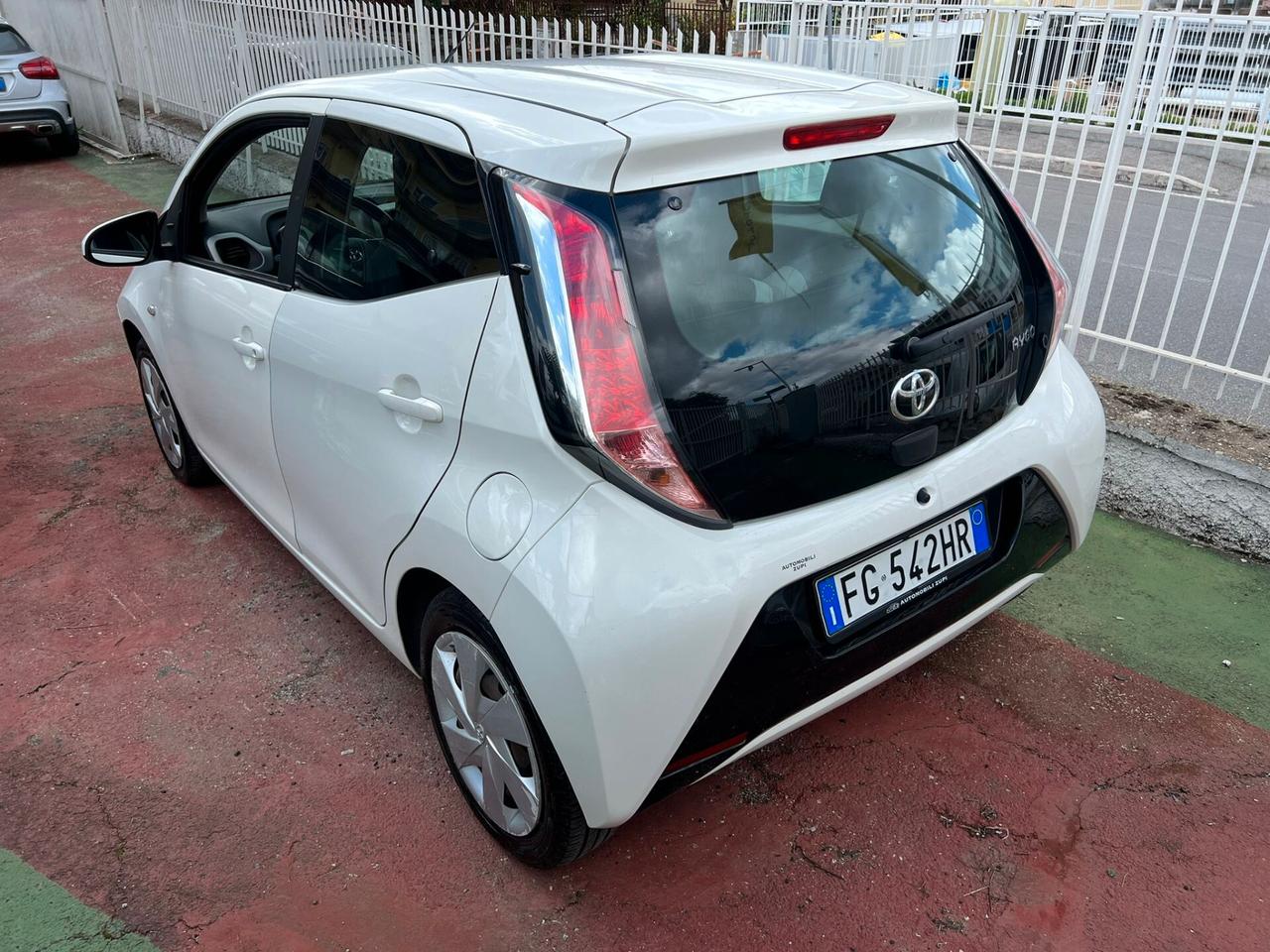 Toyota Aygo *ADATTA PER NEOPATENTATI*