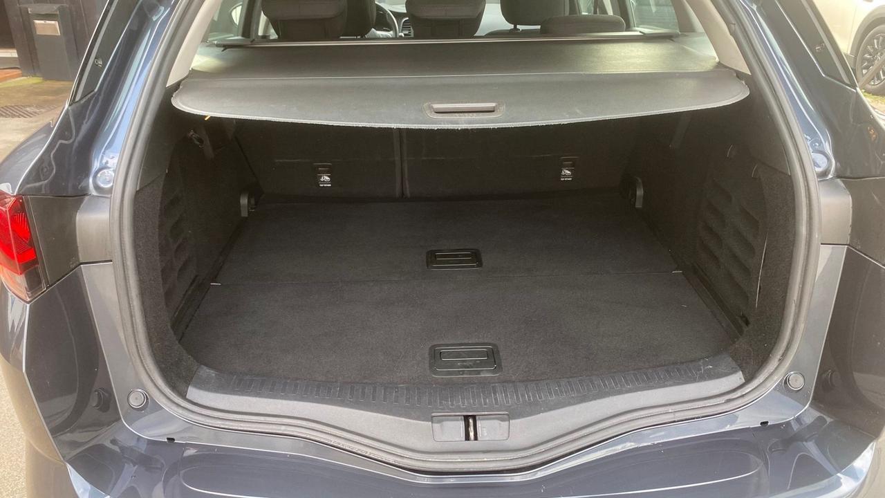 Renault Megane Mégane Blue dCi 115 CV EDC Business