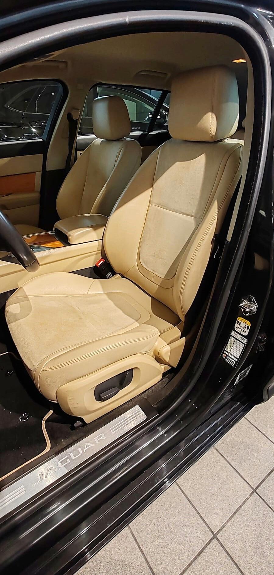 Jaguar XF Sportbrake 2.2 D Business Edition