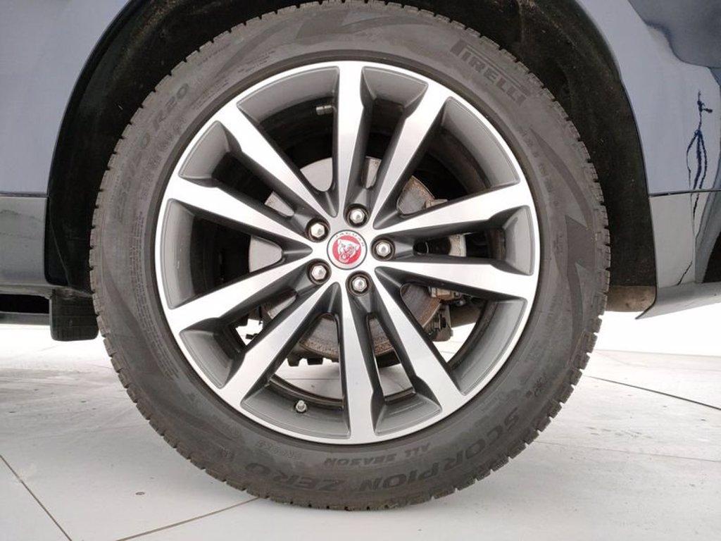 JAGUAR F-pace 2.0d i4 mhev se awd 204cv auto del 2021