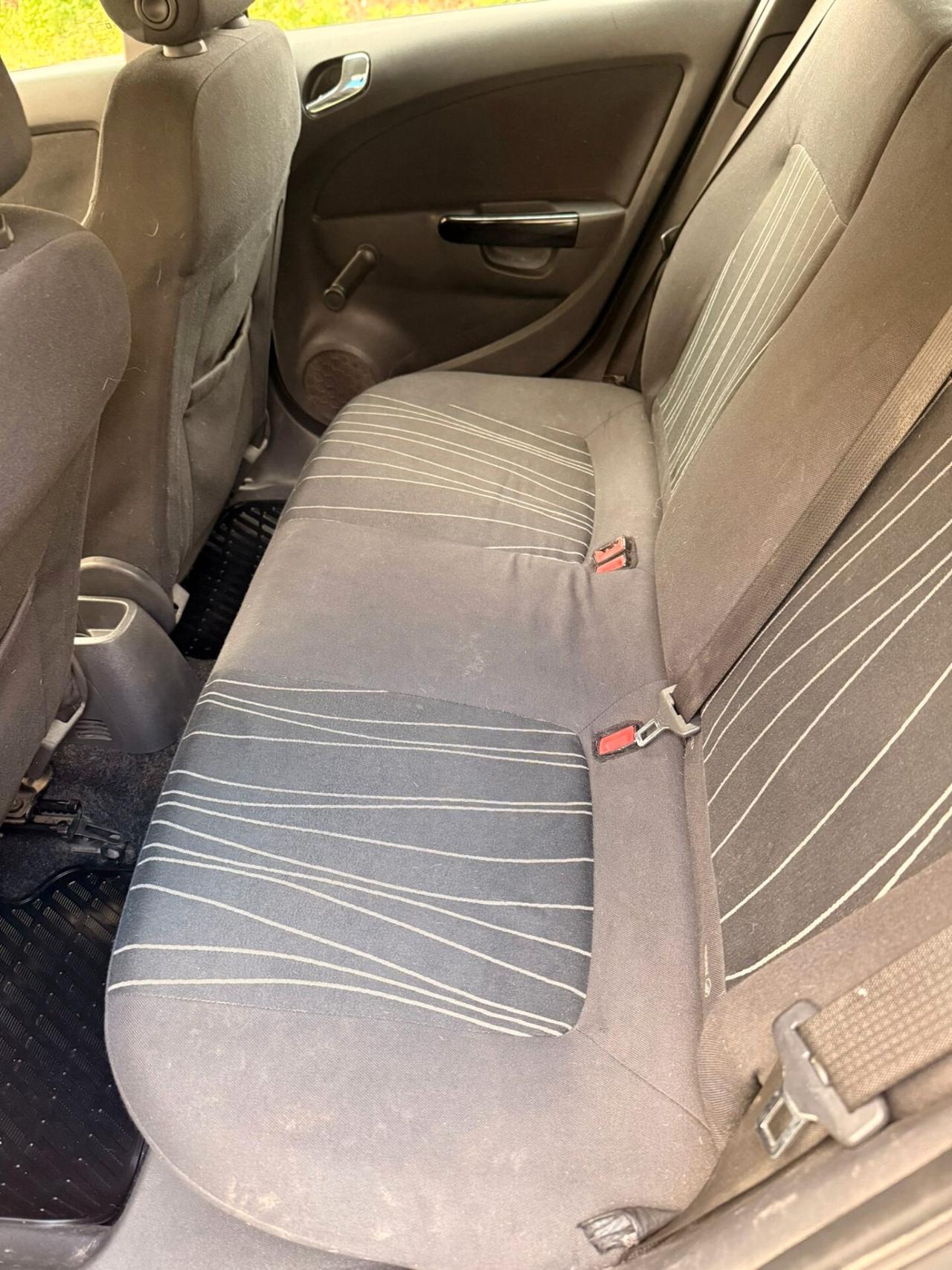 Opel Corsa 1.2 5 porte Enjoy GPL