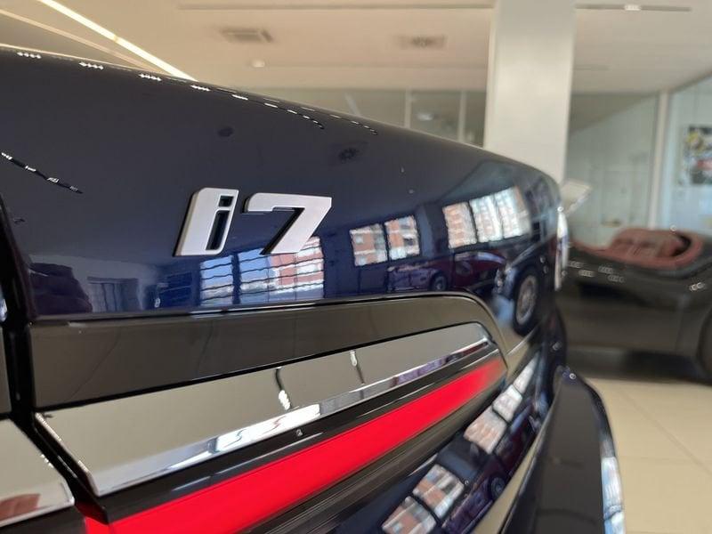 BMW Serie 7 G70 i7 xdrive60 MSport