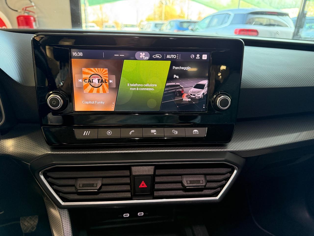 Seat Leon Sw 2.0 116 CV Full Led Virtual Cockpit Garantita