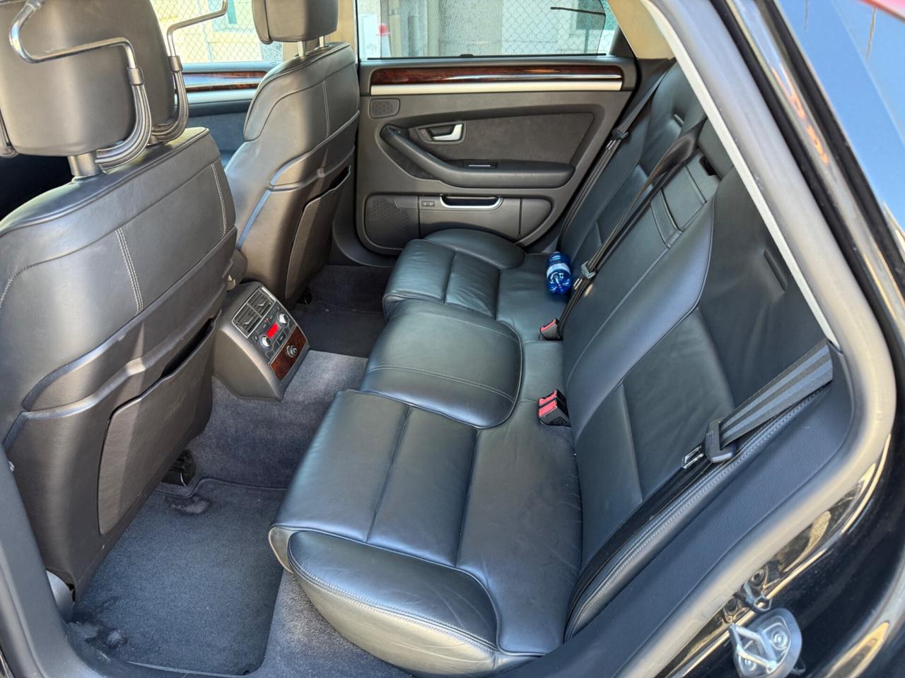 Audi A8 3.0TDI 233cv Quattro
