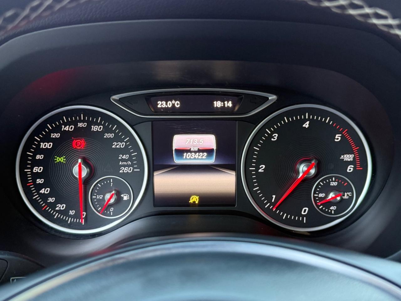 Mercedes-benz B 180 d Premium