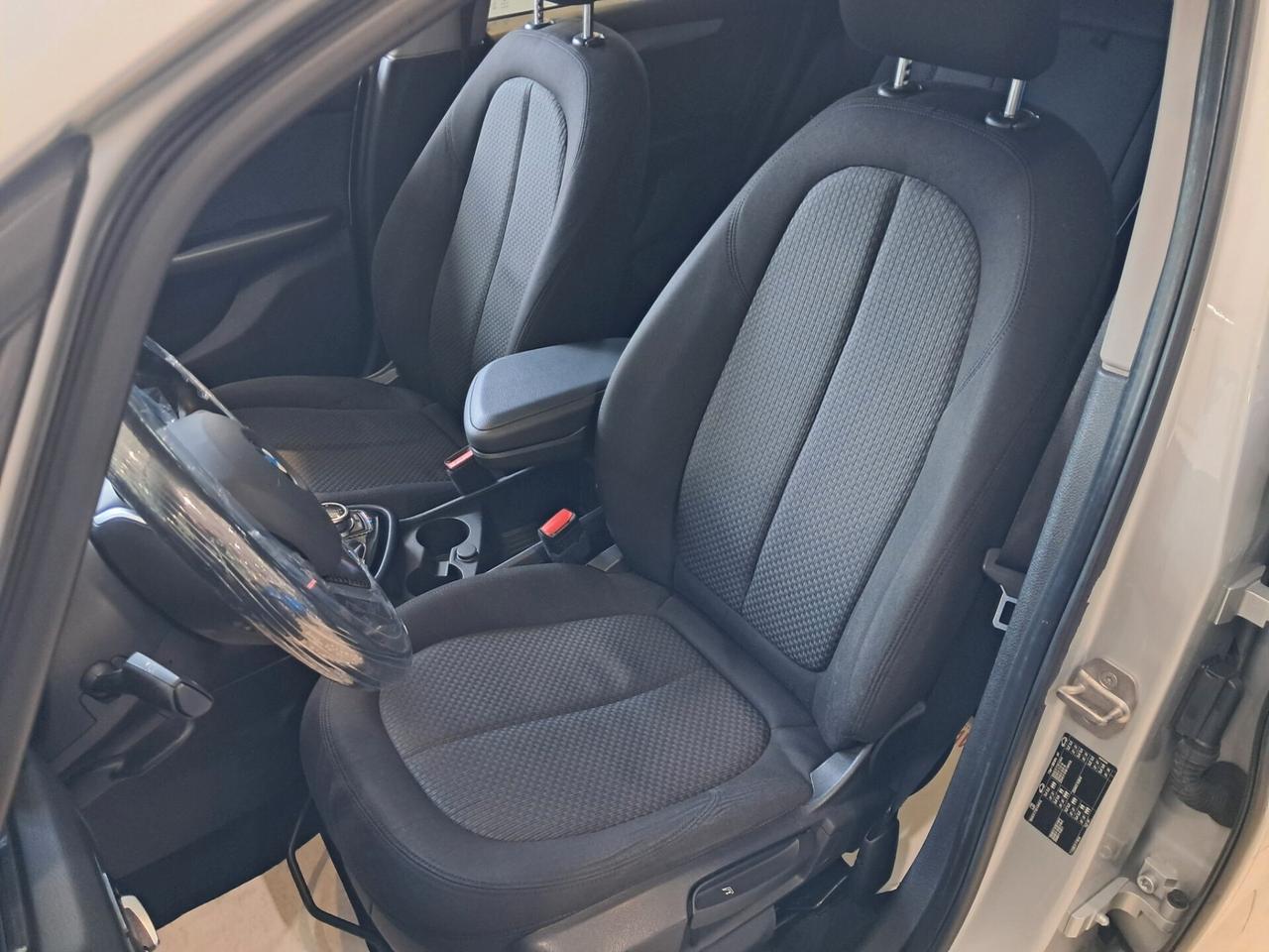 Bmw 216 216d Active Tourer Advantage