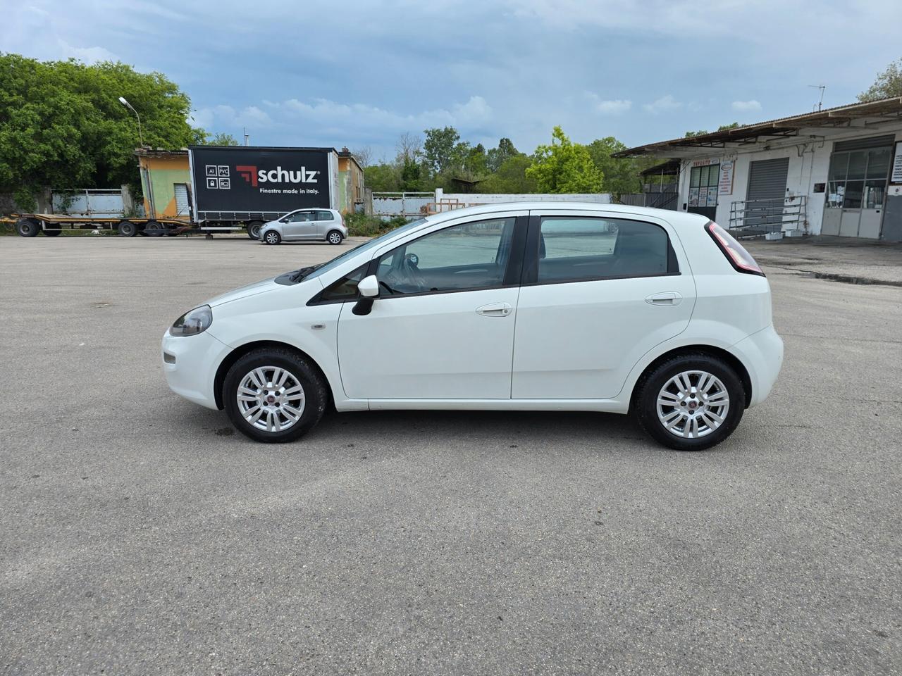 Fiat Punto 1.3 MJT II 75 CV 5 porte Lounge