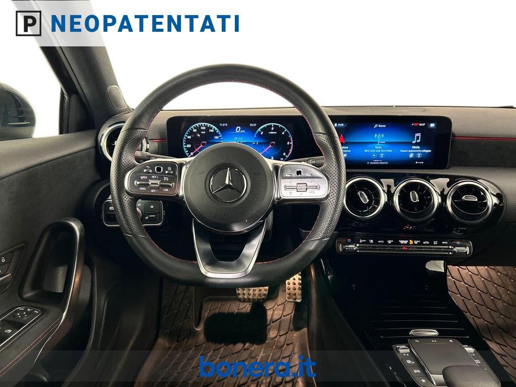 Mercedes Classe A 180 180 D Premium 8G-DCT