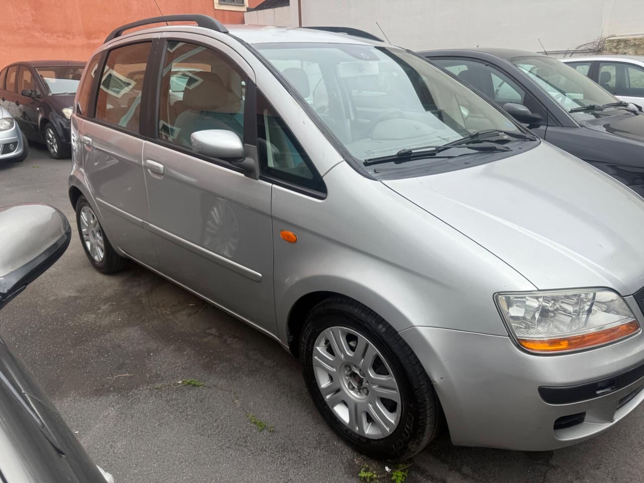 Fiat Idea 1.4 16V Actual anno 2004