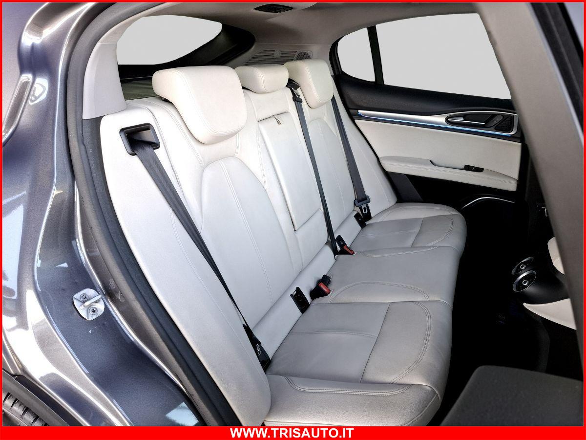 ALFA ROMEO Stelvio 2.2 TD At8 Q4 Executive (TETTO PANORAMICO APRIBILE)